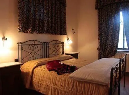 مزرعة للإقامة Castello Di Tavolese *