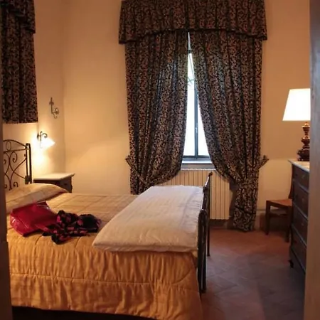 Castello Di Tavolese مزرعة للإقامة *